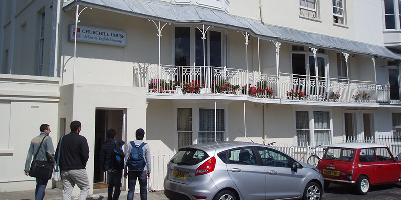 Churchill House School of English Language